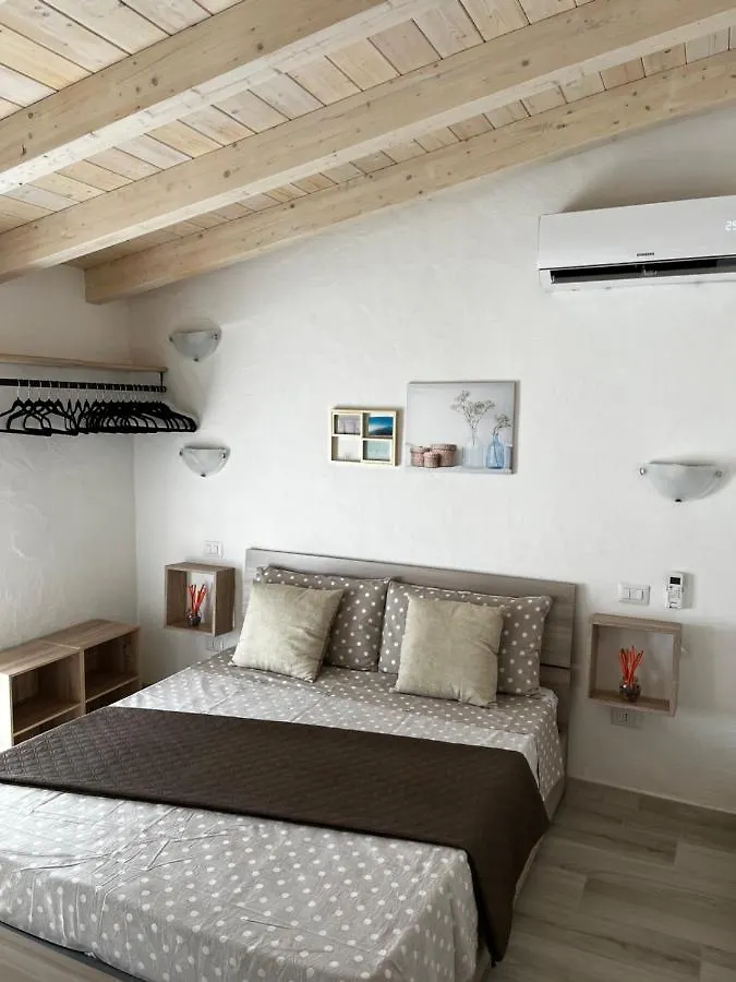 Vakantiehuis Casa Vacanze Residenza Del Sole SantʼAnna Arresi